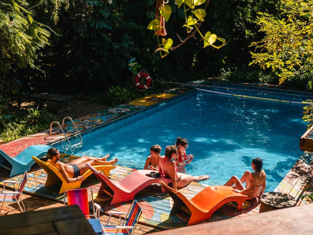 Hostel Da Vila Ilhabela Esterno foto
