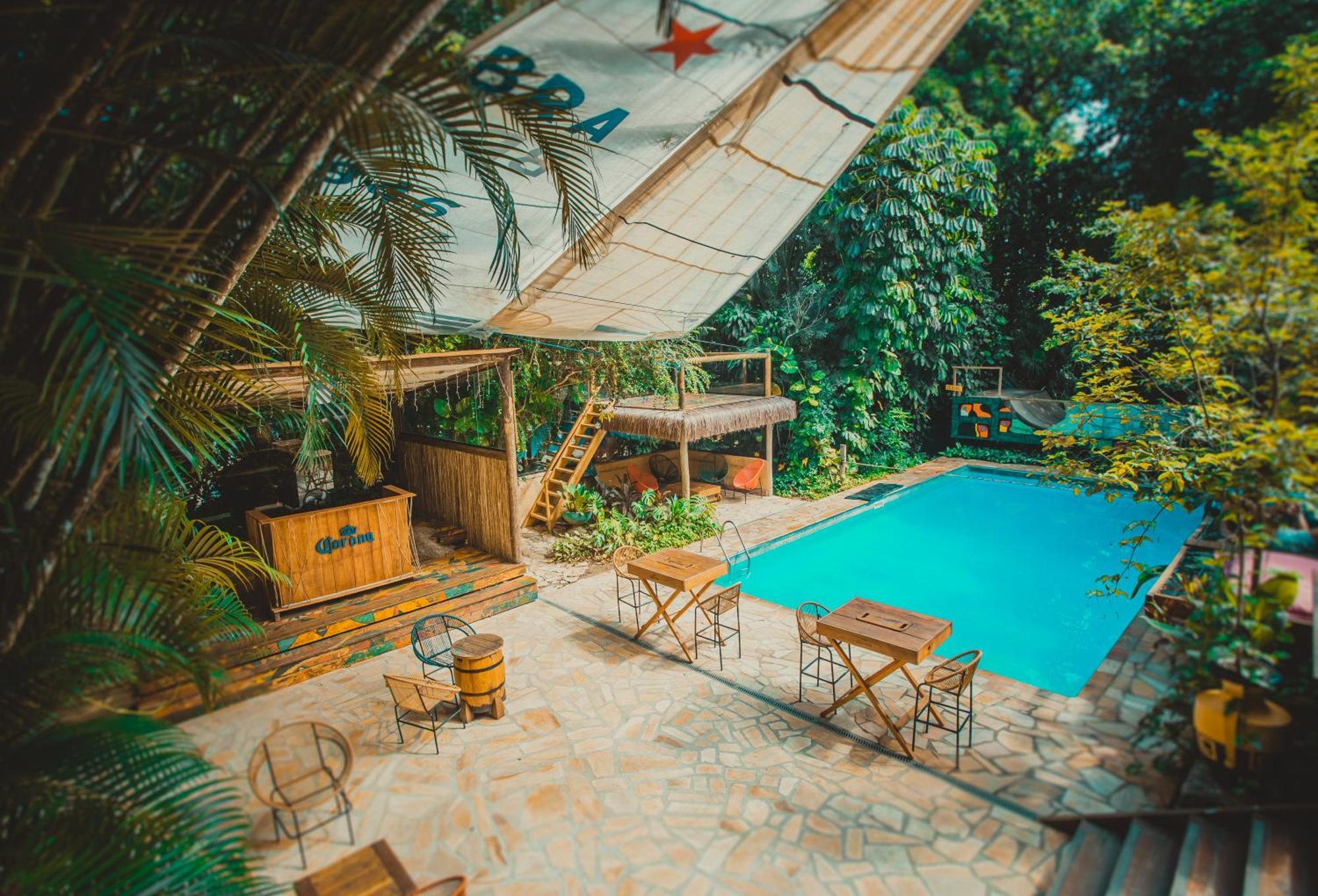 Hostel Da Vila Ilhabela Esterno foto